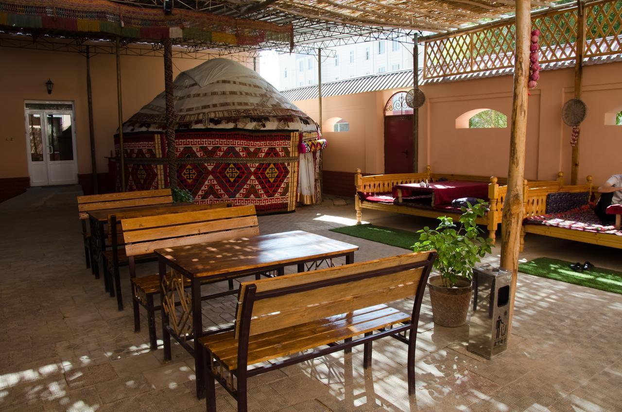 Jipek Joli Inn Nukus Ngoại thất bức ảnh