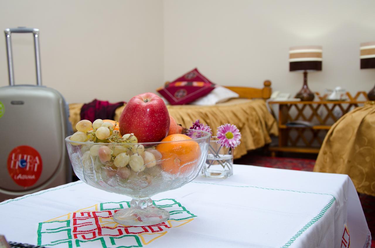 Jipek Joli Inn Nukus Ngoại thất bức ảnh
