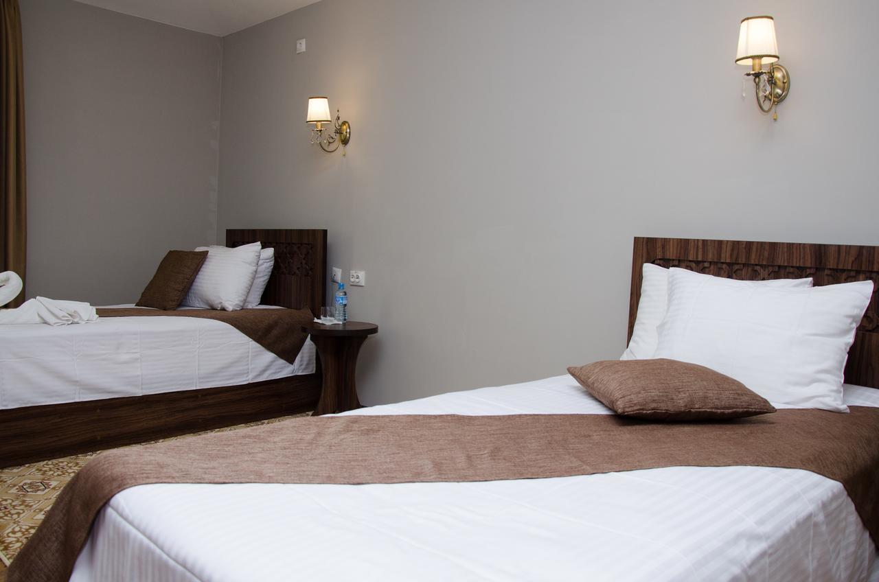 Jipek Joli Inn Nukus Ngoại thất bức ảnh