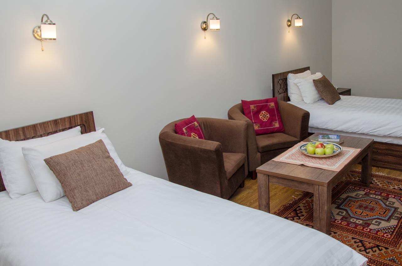 Jipek Joli Inn Nukus Ngoại thất bức ảnh