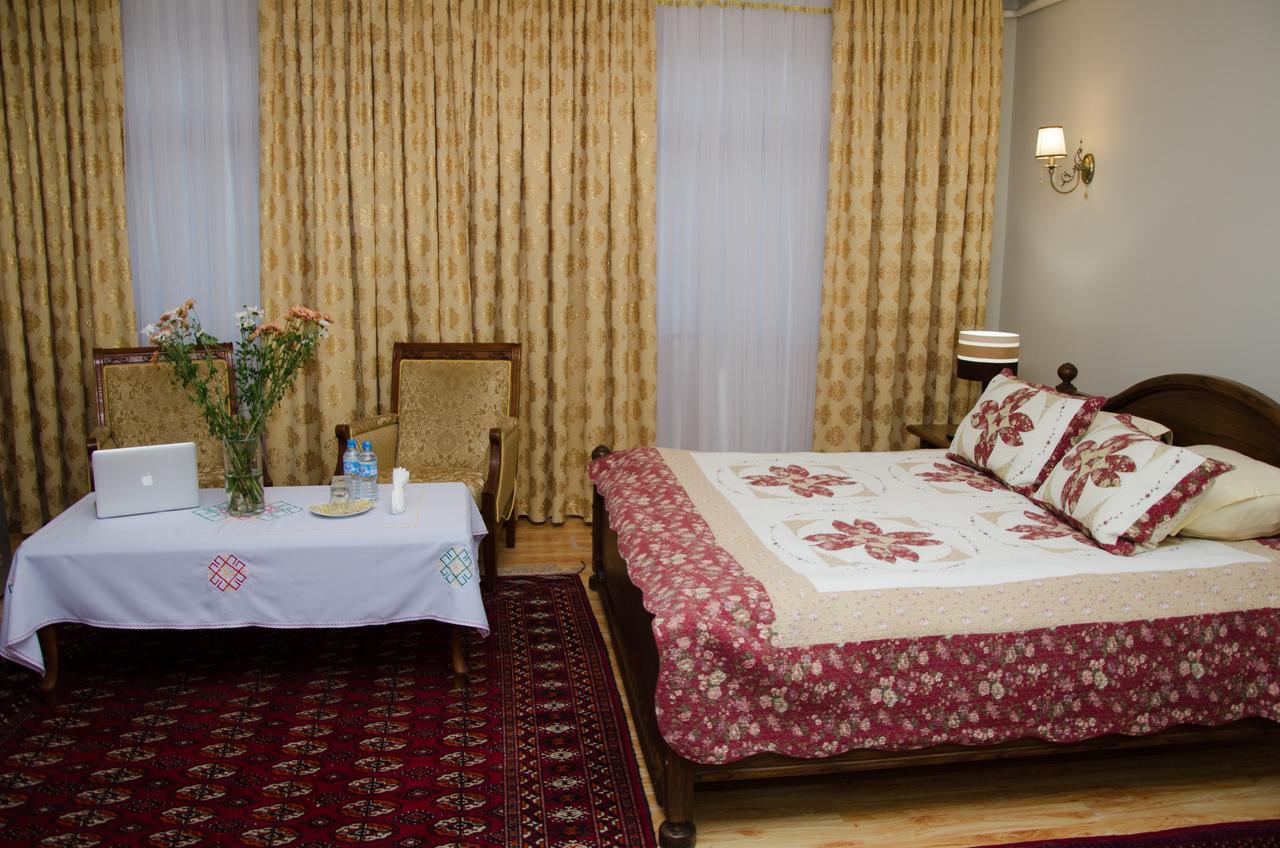 Jipek Joli Inn Nukus Ngoại thất bức ảnh