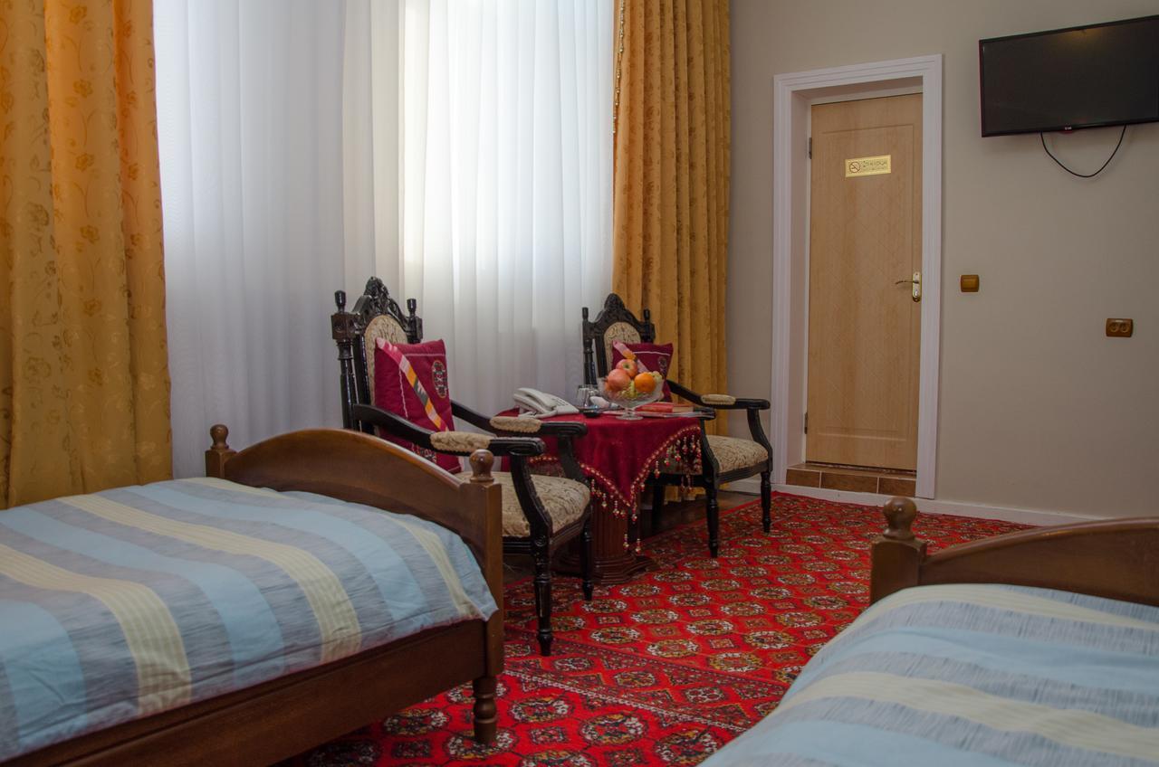 Jipek Joli Inn Nukus Ngoại thất bức ảnh