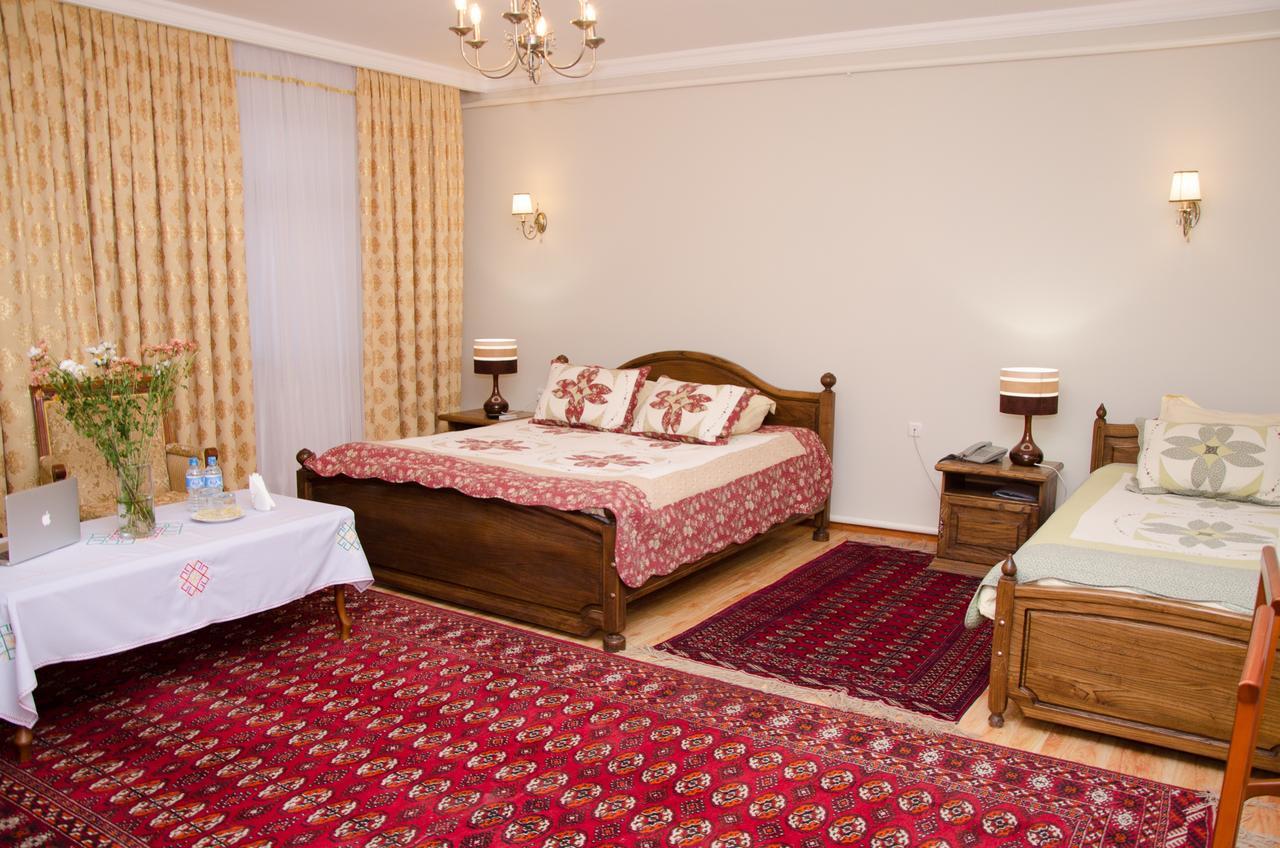 Jipek Joli Inn Nukus Ngoại thất bức ảnh