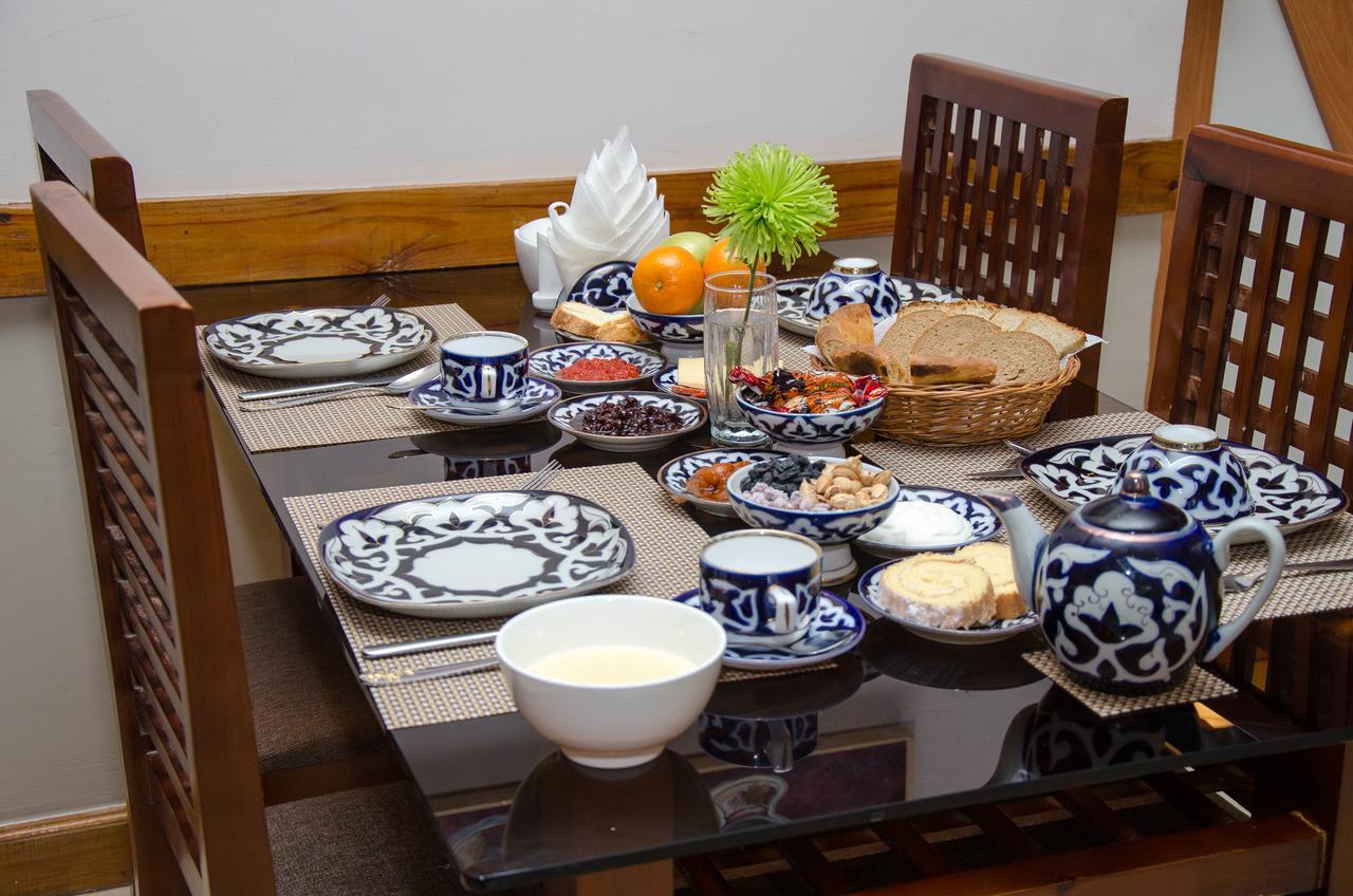 Jipek Joli Inn Nukus Ngoại thất bức ảnh