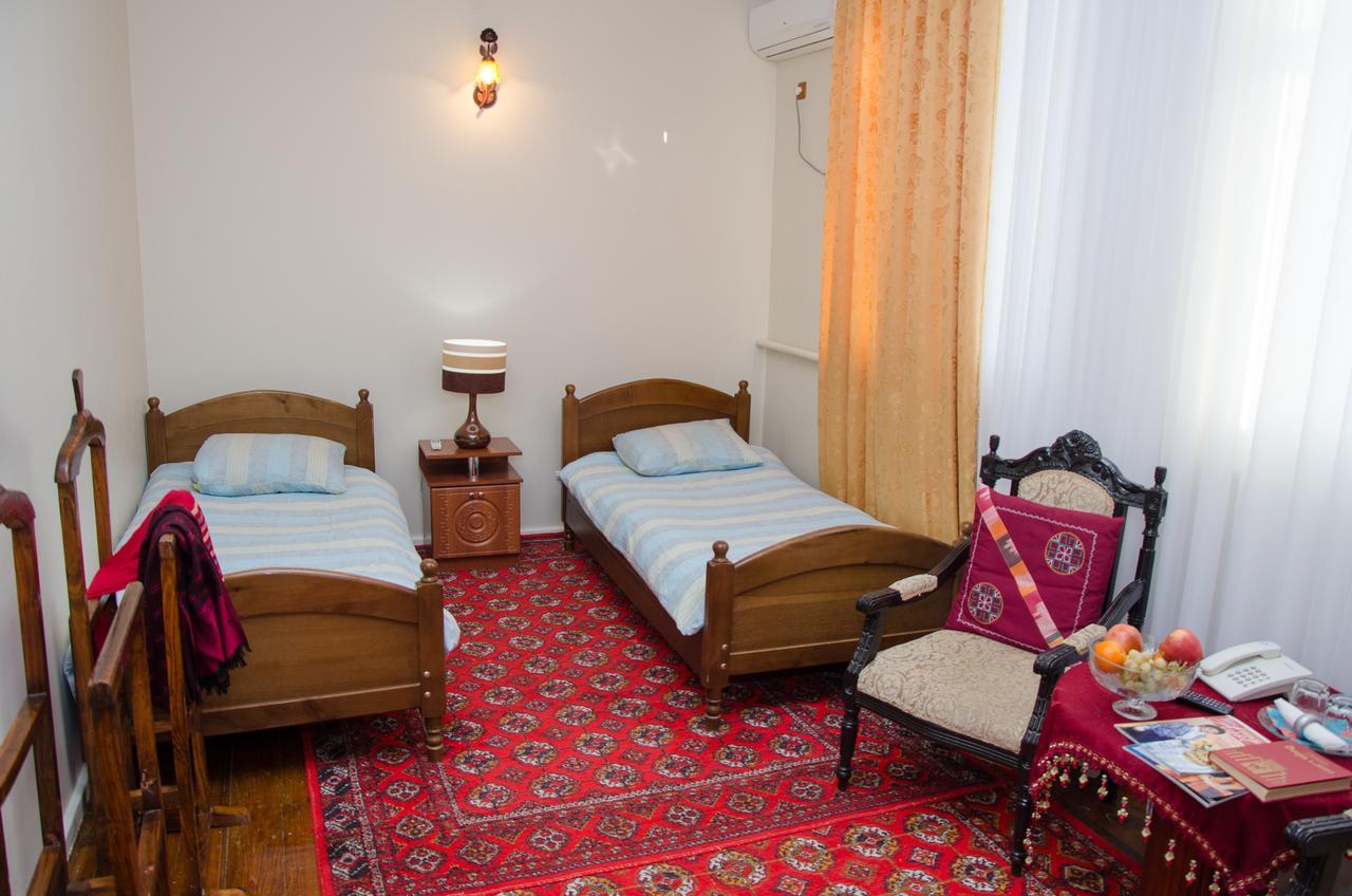 Jipek Joli Inn Nukus Ngoại thất bức ảnh
